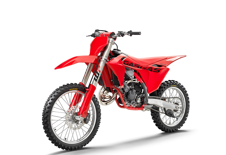 PHO_BIKE_PERS_LIVO_GASGAS-2025-MC-125-front-left_#SALL_#AEPI_#V1
